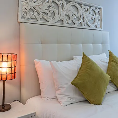 Core Bairro Alto Апартаменти Лісабон