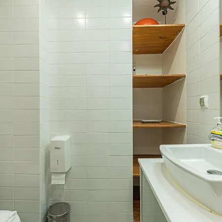 Core Bairro Alto דירה ליסבון